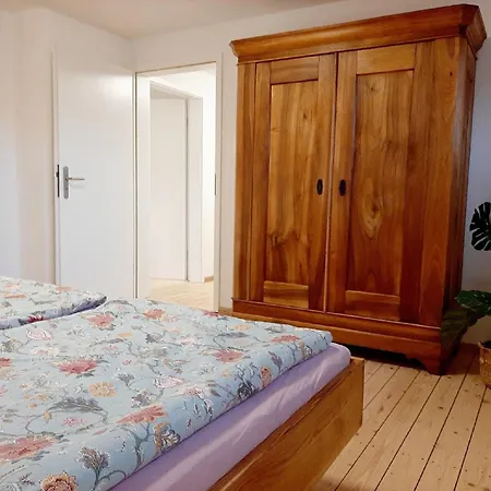 Vey'nes & Vey'ne Ehrenberg (Hessen)