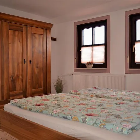 Vey'nes & Vey'ne * Ehrenberg (Hessen)